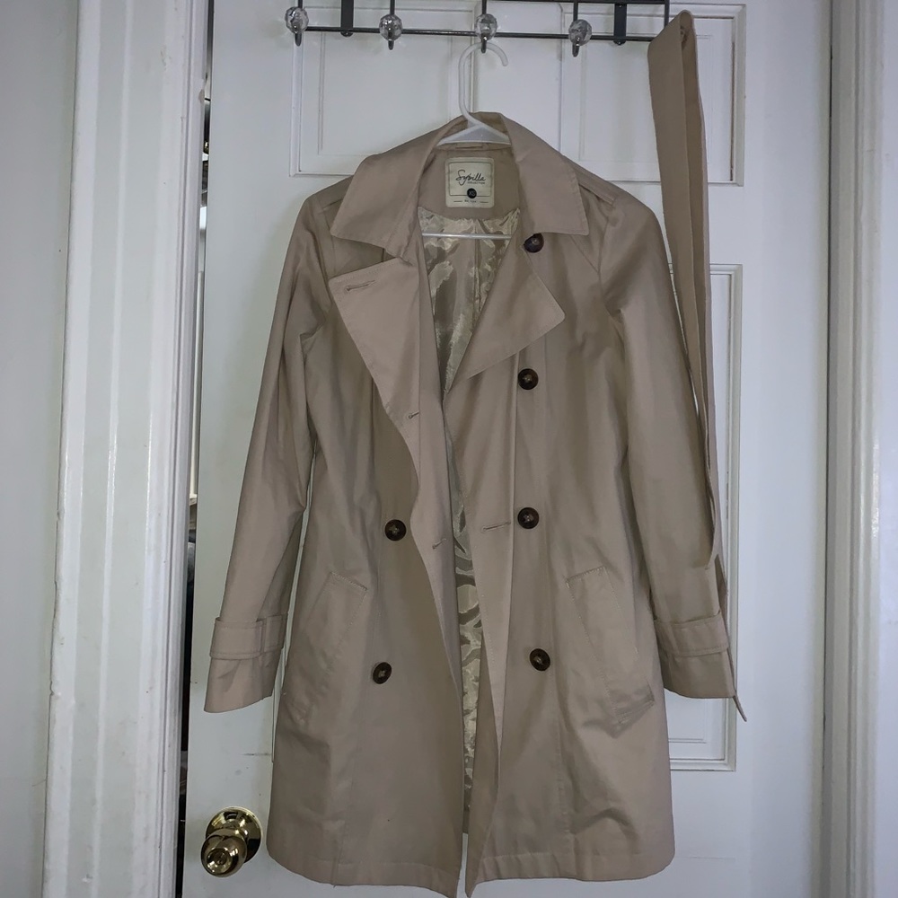 Trench coat